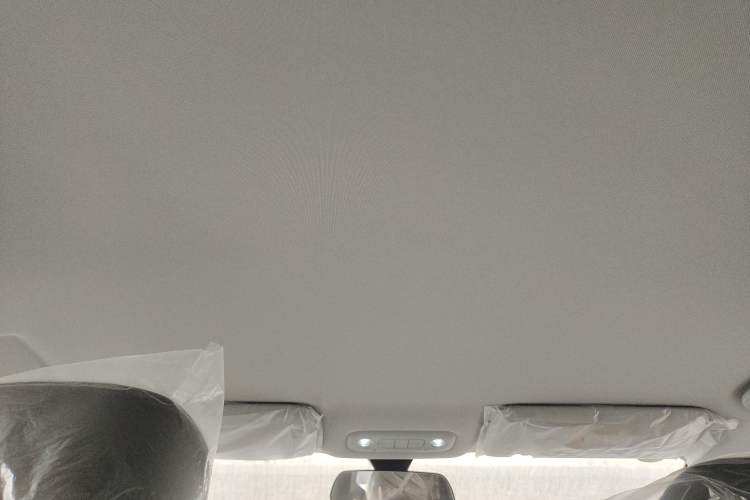 Used Wuling Wuling Starlight 730 2025 Model Pure Electric 500km Luxury Edition
