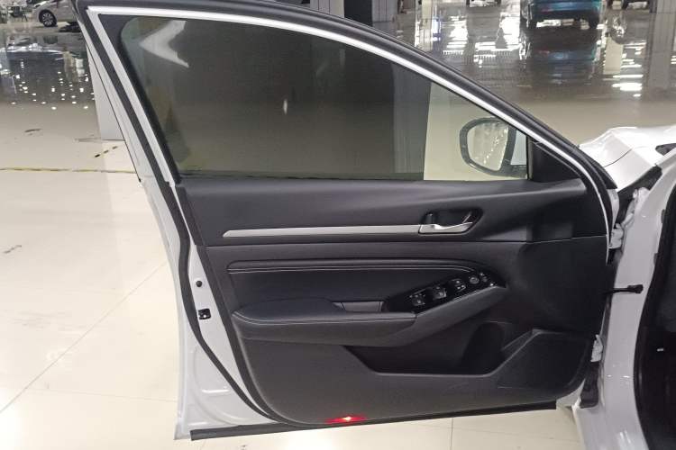 Used Nissan Teana 2022 2.0L XL-TLS Enjoyment Edition
