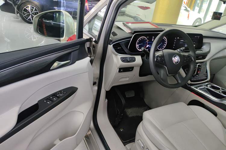 Used Buick GL8 2023 ES Lu Zun Comfort Model
