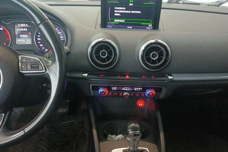 Used Audi A3 (Import) 2015 Limousine 45 TFSI S line Luxury Model
