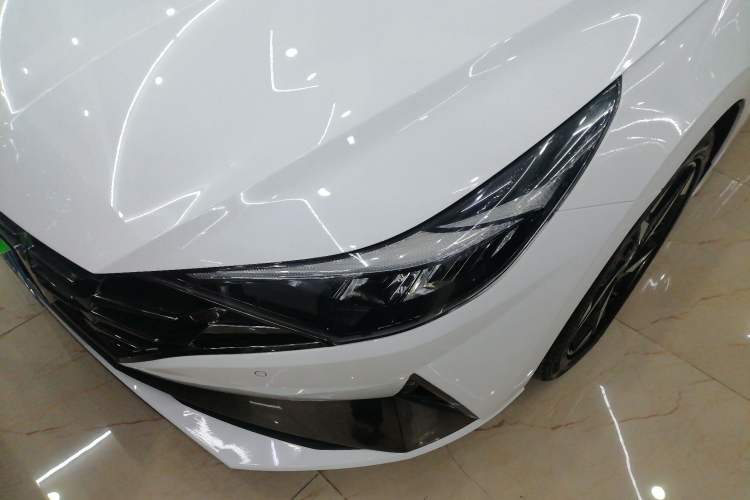 Used Hyundai Elantra 2021 1.5L CVT LUX Prestige Edition