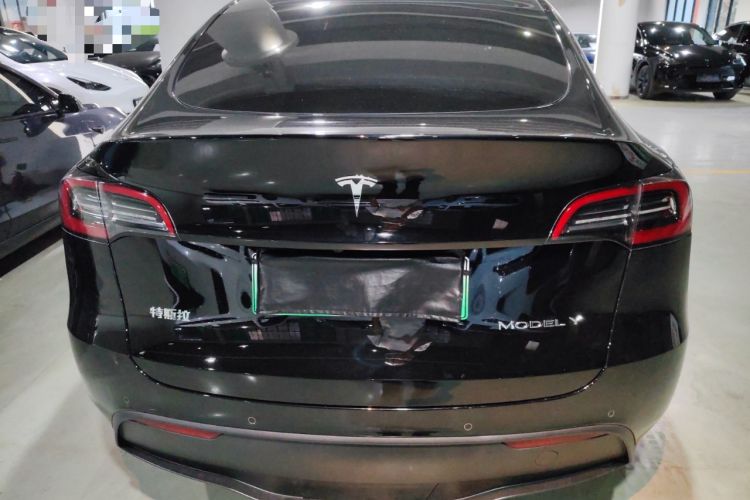 Used Tesla Model Y 2023 Rear-Wheel-Drive Version
