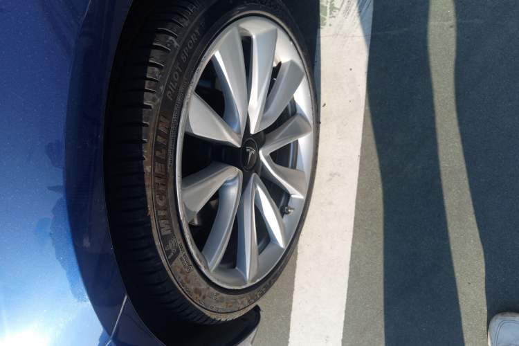 Used Tesla Model 3 2019 Standard Range Rear-Drive Upgraded Version
