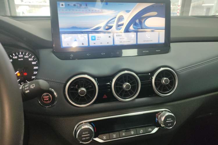 Used Nissan Qashqai 2025 Honor 2.0L CVT XV+ Leading Edition
