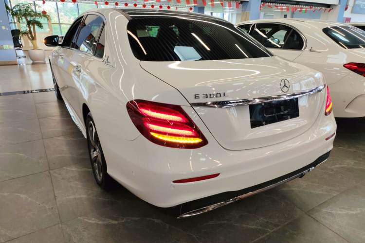 Used Mercedes-Benz E-Class 2017 E 300 L Sporty and Stylish Model