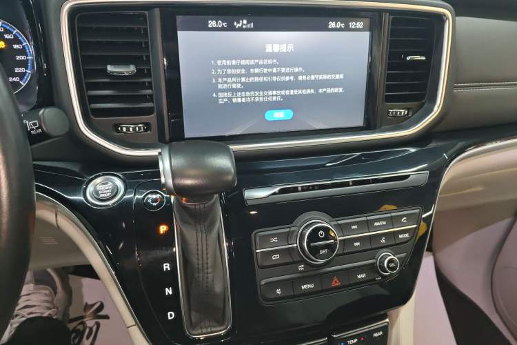 Used GAC Trumpchi M8 2018 320T Luxury Edition
