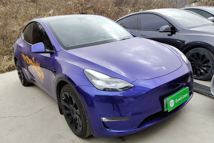 Used Tesla Model Y 2021 Long-Range All-Wheel-Drive Version 3D7