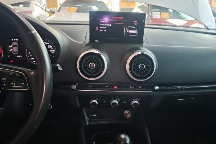 Used Audi A3 2020 Limousine 35 TFSI Fashion Edition China VI Emission Standard
