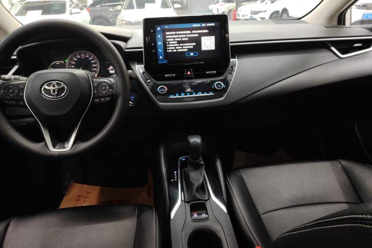 Used Toyota Corolla 2021 Dual-Motor 1.8L E-CVT Elite Edition
