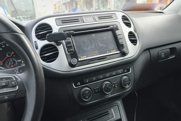 Used Volkswagen Tiguan 2016 300TSI Automatic Two-Wheel Drive Luxury Edition
