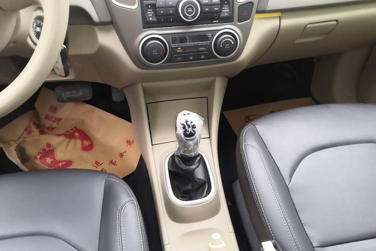 Used Dongfeng Junfeng E11K 2019 ES360 Battery-Swap Version 46.7 kWh