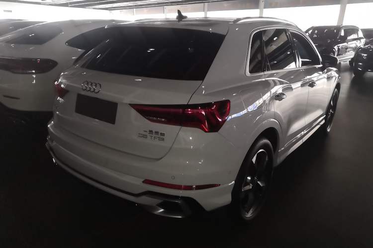 Used Audi Q3 2024 35 TFSI Fashion Dynamic Edition