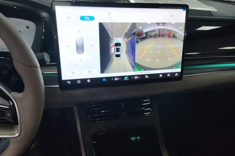 Used BYD Han 2024 DM-i Glory Edition 121KM Premium Model
