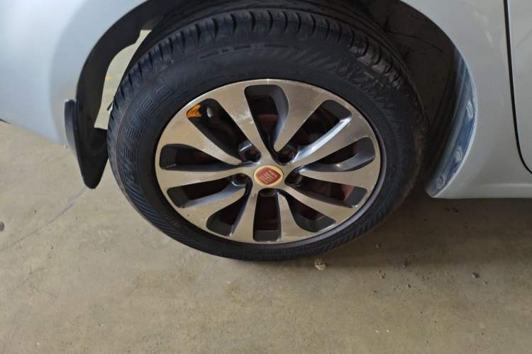 Used Fiat Viaggio 2012 1.4T Automatic Enjoyment Edition
