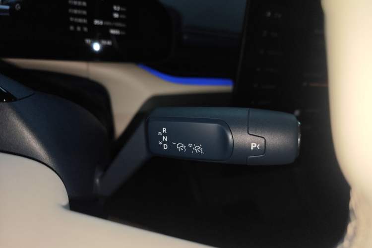 Used Zeekr 007 2025 Rear-Drive Intelligent Driving Version 75 kWh