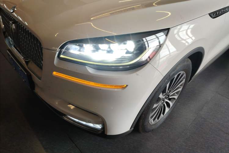 Used Lincoln Aviator 2020 3.0T V6 All-Wheel-Drive Luxury Edition
