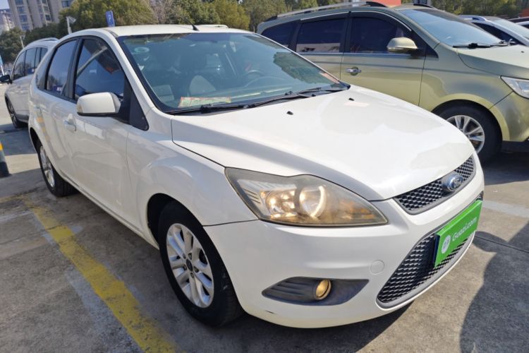 Used Ford Focus 2013 Hatchback Classic 1.8L Automatic Base Model
