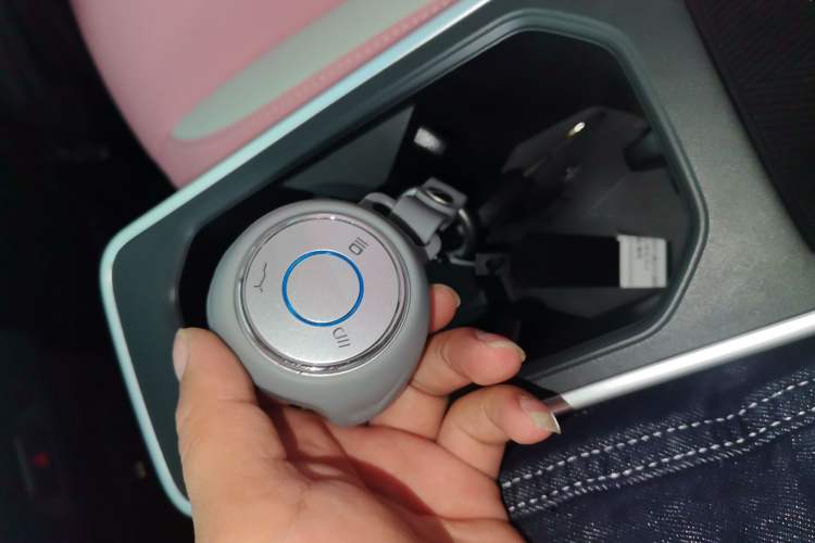 Used NETA V 2021 Witch Edition
