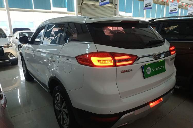 Used Geely Auto Emgrand X7 Sport 2016 1.8TD Automatic ZhiShang Model
