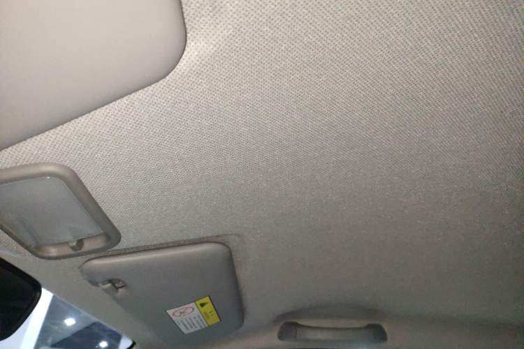 Used Wuling Hongguang MINIEV 2024 3rd Generation 215km Advanced Version
