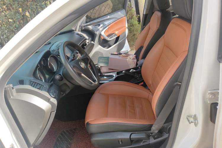 Used Buick Regal 2015 1.6T Leading Technology Model
