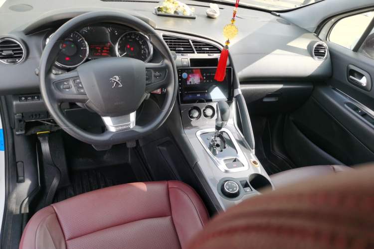 Used Peugeot 3008 2016 1.6THP Automatic Classic Edition
