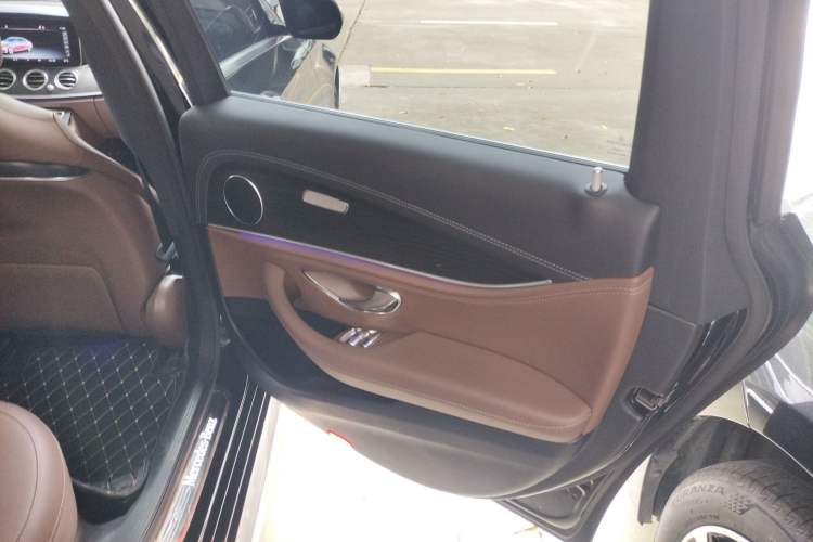 Used Mercedes-Benz E-Class 2020 Facelift E 260 L Sport Edition
