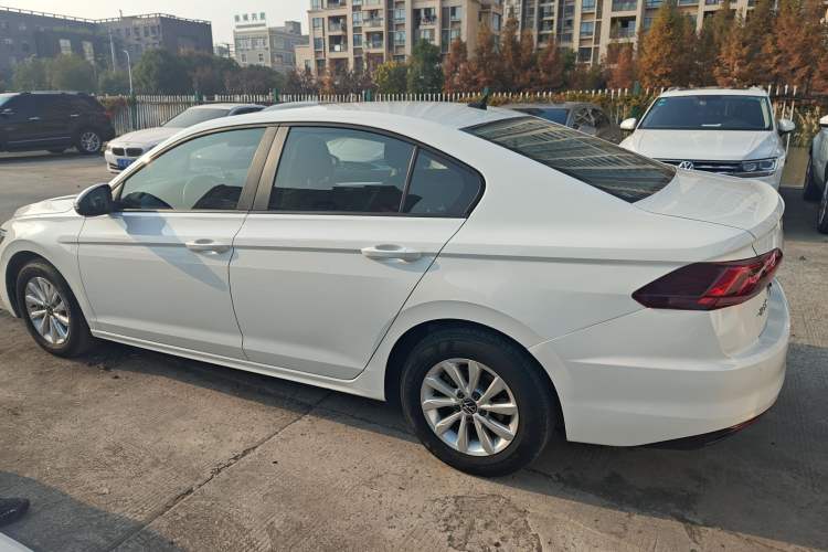 Used Volkswagen Bora 2021 1.5L Automatic Fashionable Smart Connectivity Version
