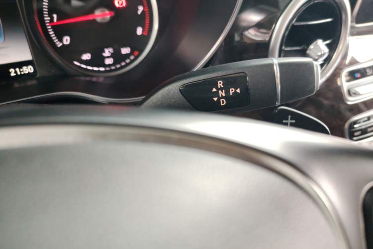 Used Mercedes-Benz V-Class 2018 V 260 L Prestige Extended Version China VI