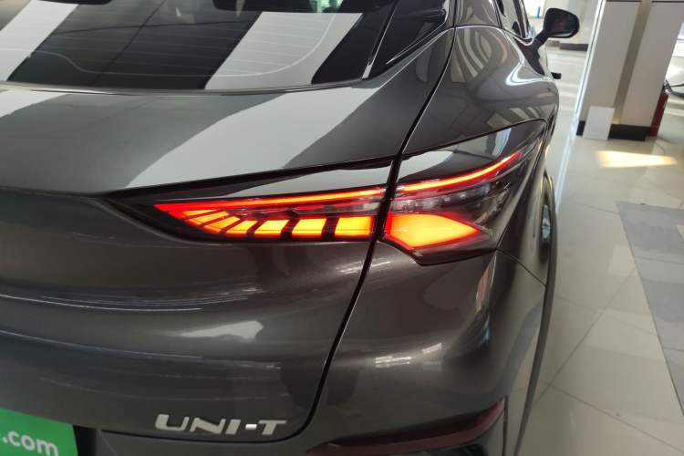 Used Changan UNI-T 2020 1.5T Prestige Version
