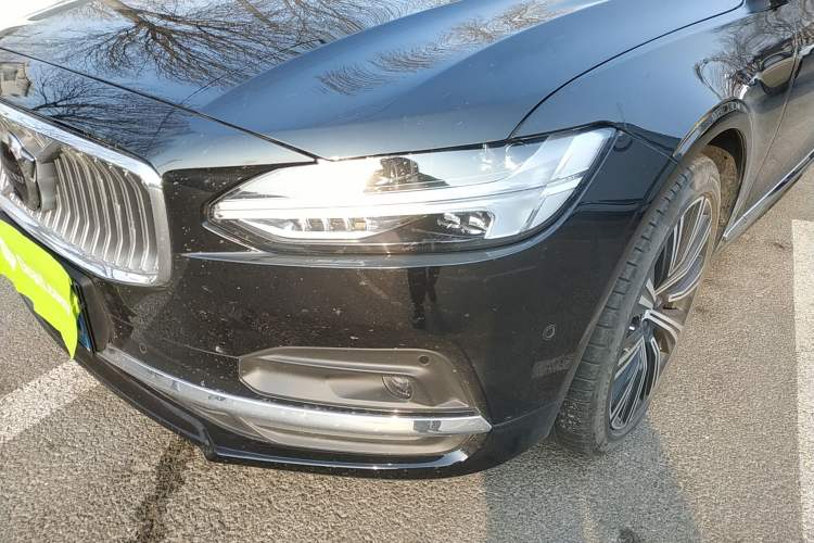 Used Volvo S90 2024 B5 Luxury Smart Edition