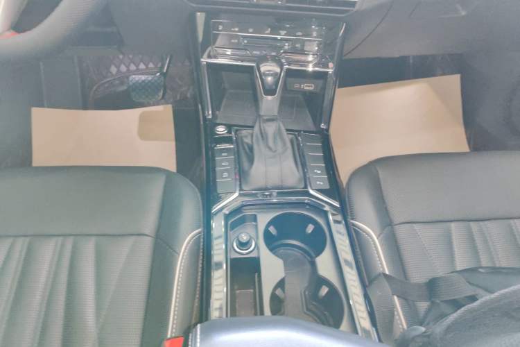 Used Volkswagen Passat 2022 330TSI Starry Luxury Edition
