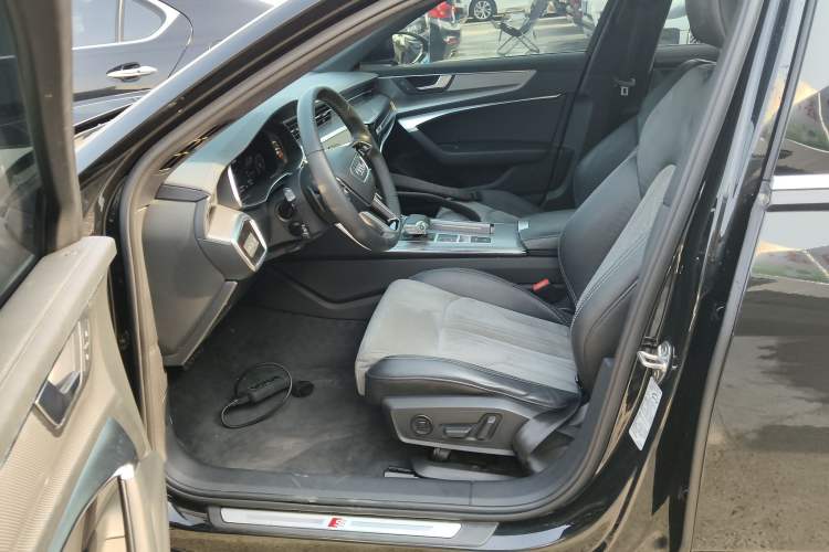 Used Audi A6L 2022 40 TFSI Luxury Dynamic Model