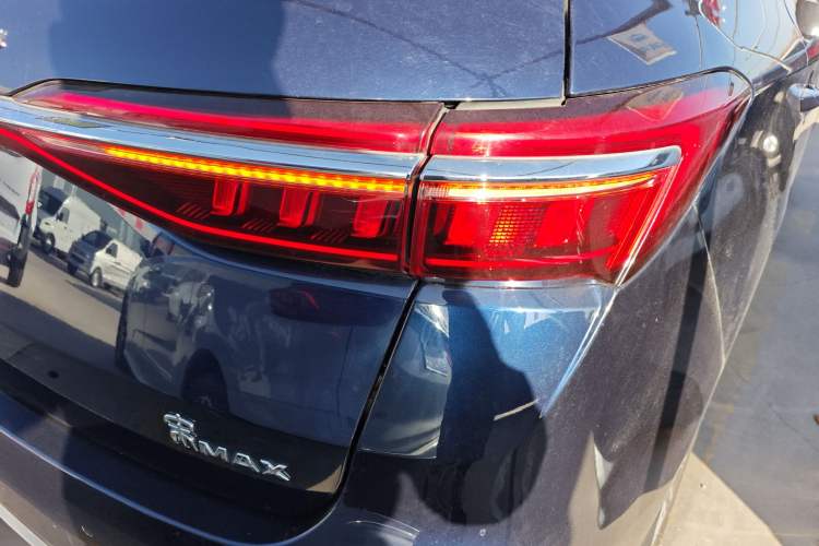 Used BYD Song MAX 2021 Upgraded Model 1.5T Automatic Luxury 6-Seater
