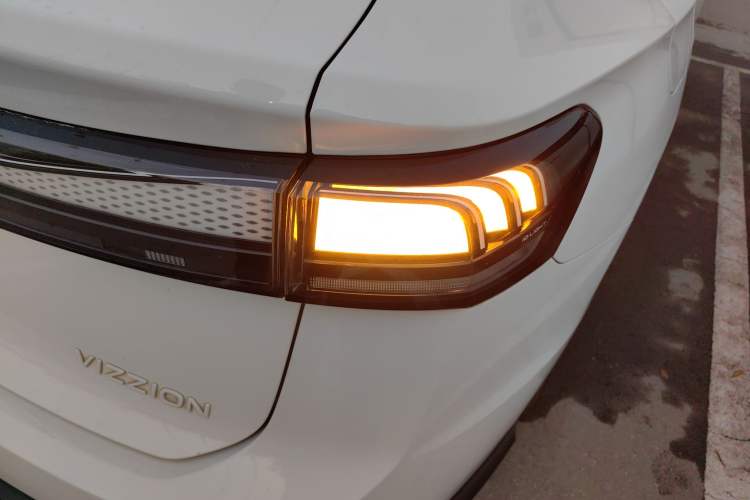 Used Volkswagen ID.7 VIZZION 2024 AIR model
