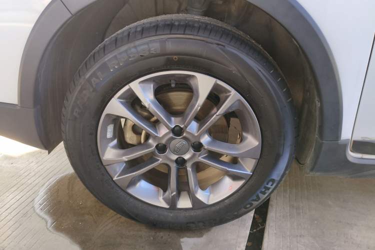 Used Geely Auto Vision X3 2020 1.5L Manual Elite Edition