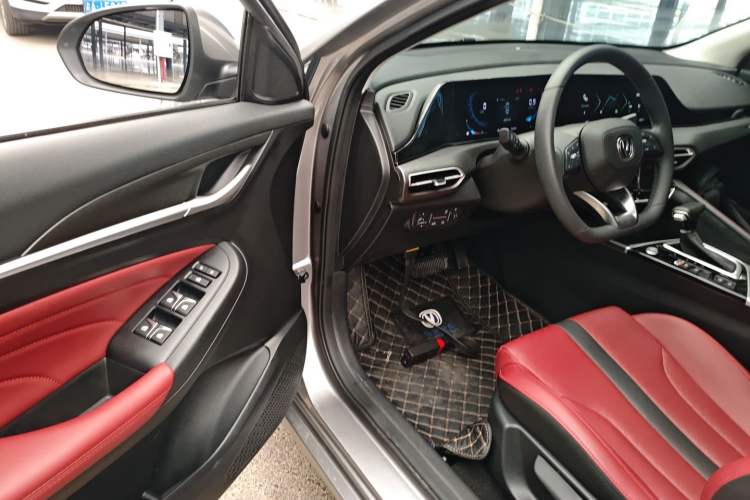 Used Changan Eado 2021 PLUS Blue Whale NE 1.4T GDI DCT Prestige Model