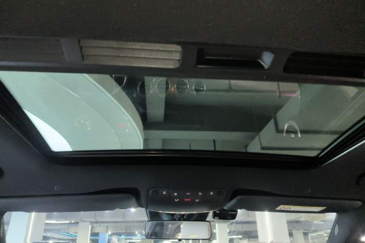 Used Mercedes-Benz E-Class 2017 Facelift E 200 Sport 4MATIC
