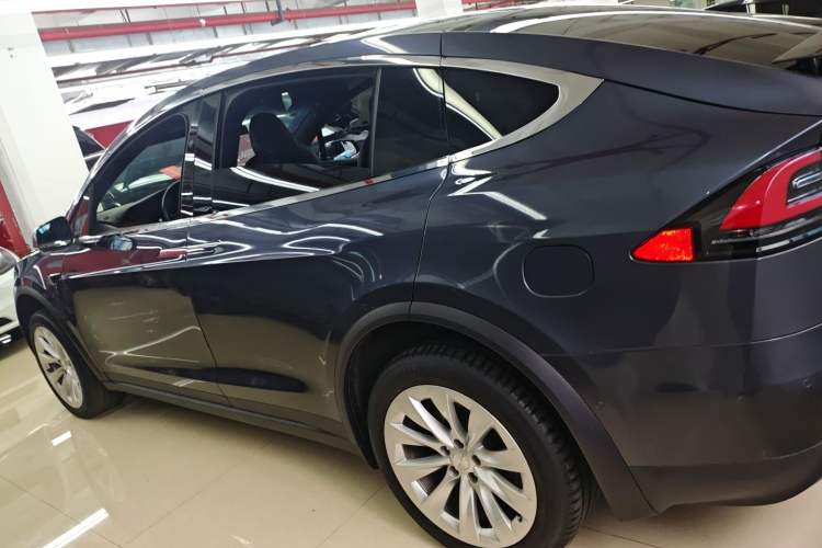 Used Tesla Model X 2020 Long-Range Upgrade Version
