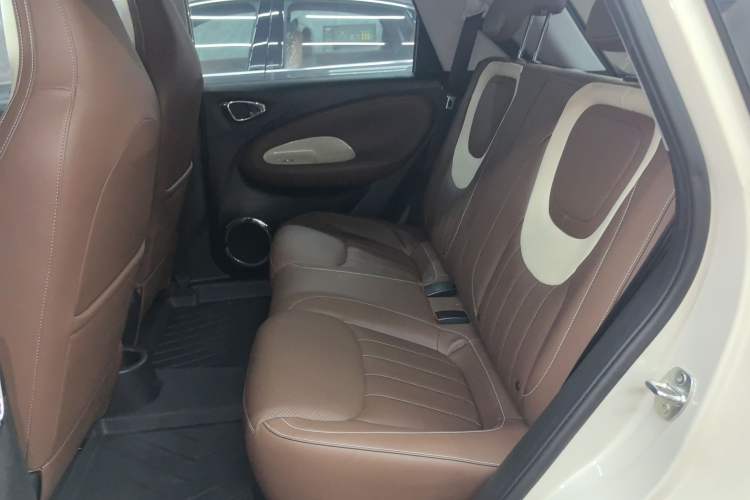 Used Wuling Bingo 2023 333 km Enjoyment Version
