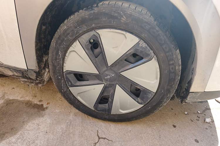 Used AION Y 2023 Plus 610 Enjoy Edition