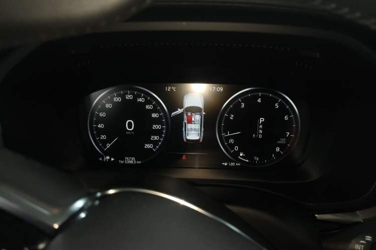 Used Volvo XC60 2021 T5 4x4 Smart Luxury Edition
