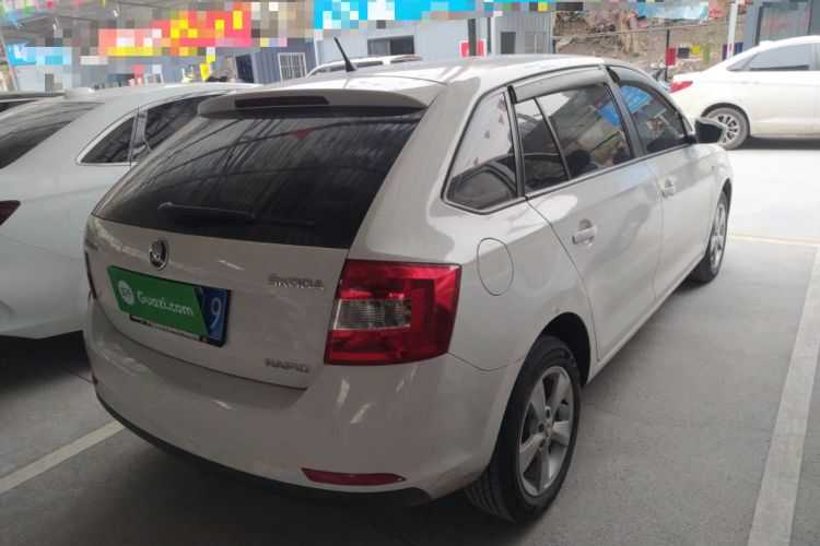 Used Skoda Rapid Spaceback 2014 1.6L Automatic Enjoyment Edition