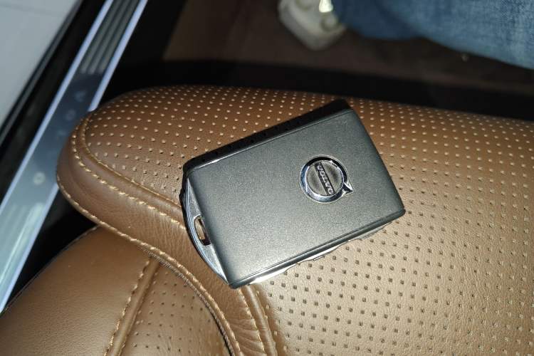 Used Volvo S90 2023 B5 Luxury Smart Edition