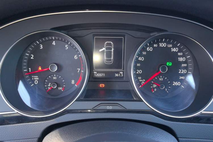 Used Volkswagen Magotan 2019 330TSI DSG Leading Model China VI Standard
