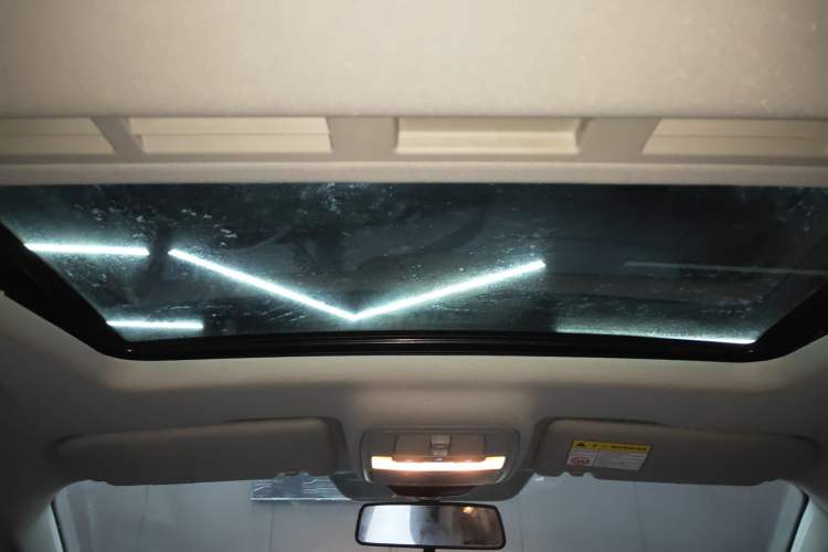 Used MG 5 2021 Revised Version 180 DVVT CVT Youth Luxury Edition