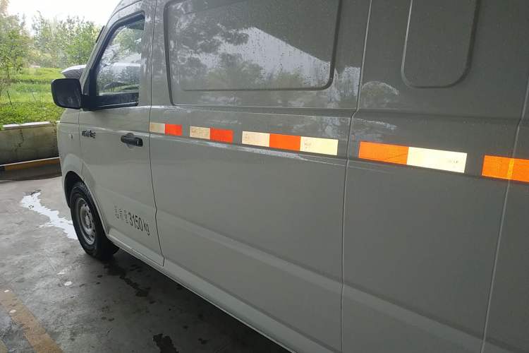 Used Dongfeng Yufeng EM27 2024 EM27L Henan Lidong 41.472 kWh
