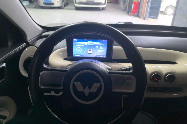 Used Wuling Bingo 2024 203km Light Edition

