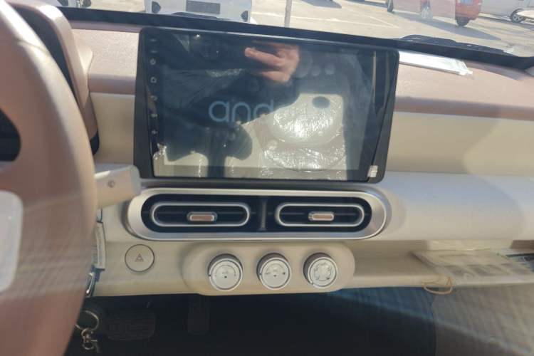 Used Wuling Hongguang MINIEV 2024 3rd Generation 215km Youth Edition