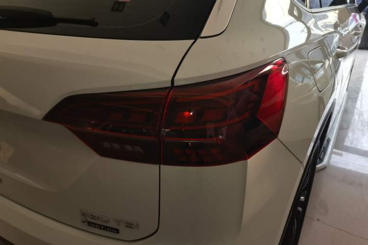 Used Volkswagen Tayron 2022 380TSI Four-Wheel Drive R-Line Connected Version
